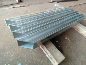 ステンレス角パイプ