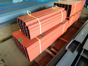 カラー角パイプ・チャンネル